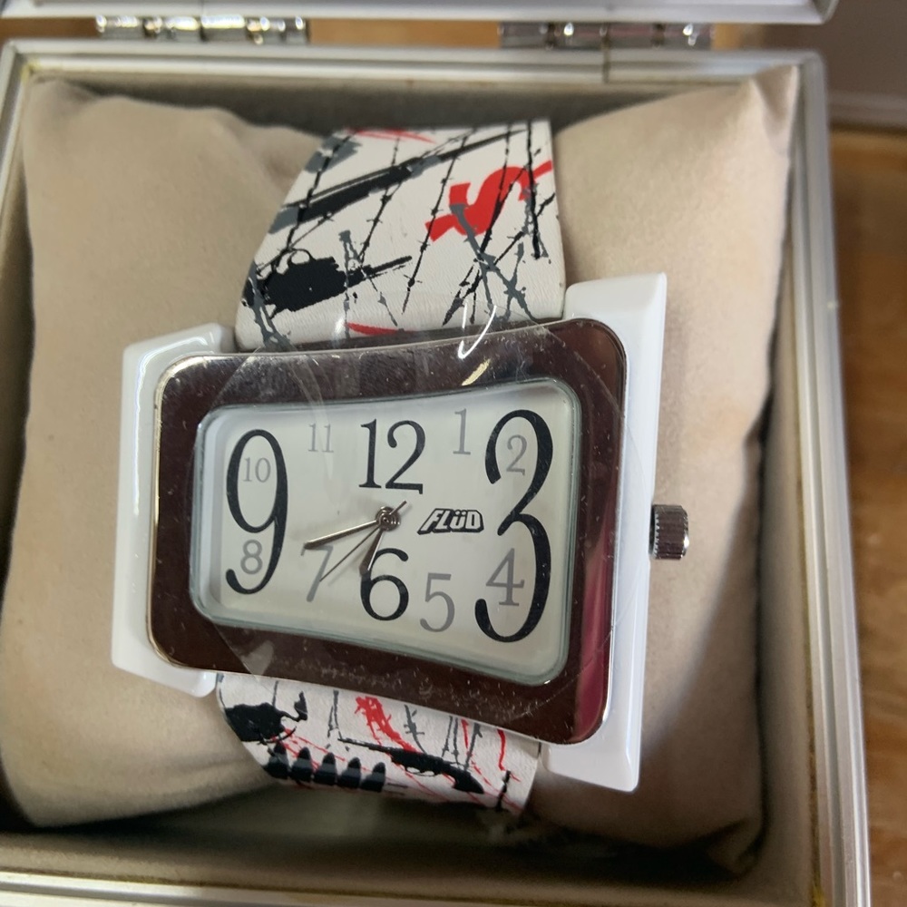 VINTAGE FLUD WATCH